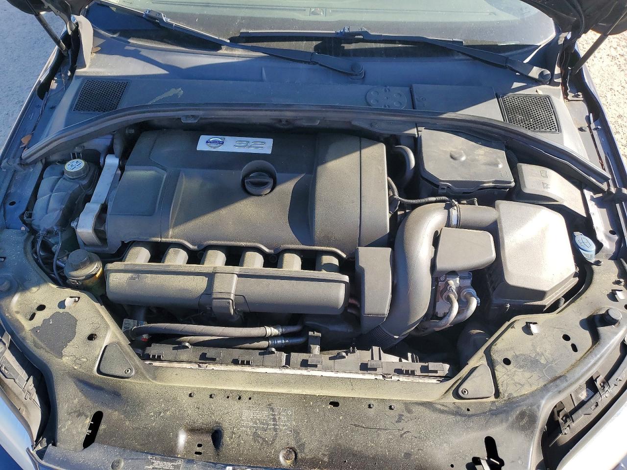 2013 VOLV Xc70 VIN YV4952BL2D1166464 photo 11
