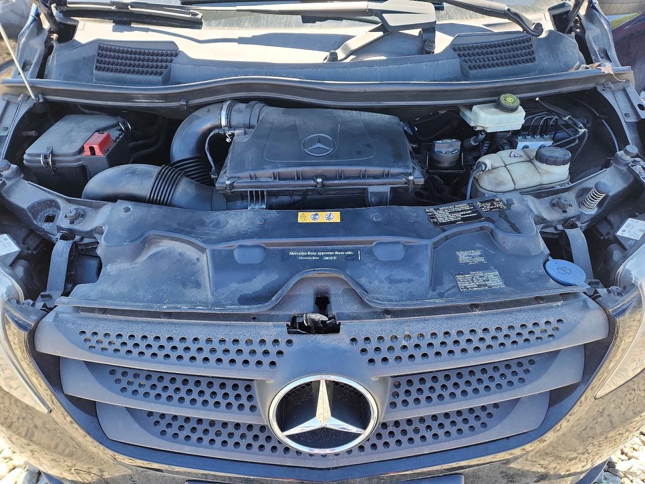 2017 Mercedes-Benz Metris VIN WD4PG2EEXH3317018 photo 12