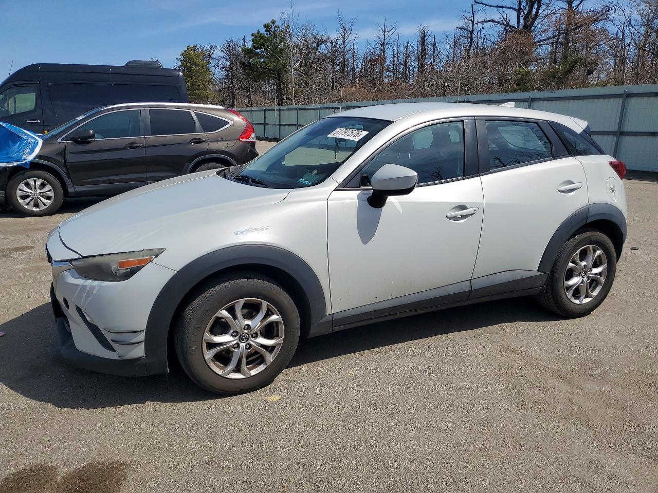2018 Mazda Cx-3 VIN JM1DKDB77J0327526 photo 1