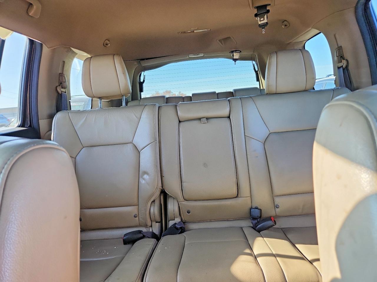2012 Honda Pilot VIN 5FNYF4H56CB017075 photo 10