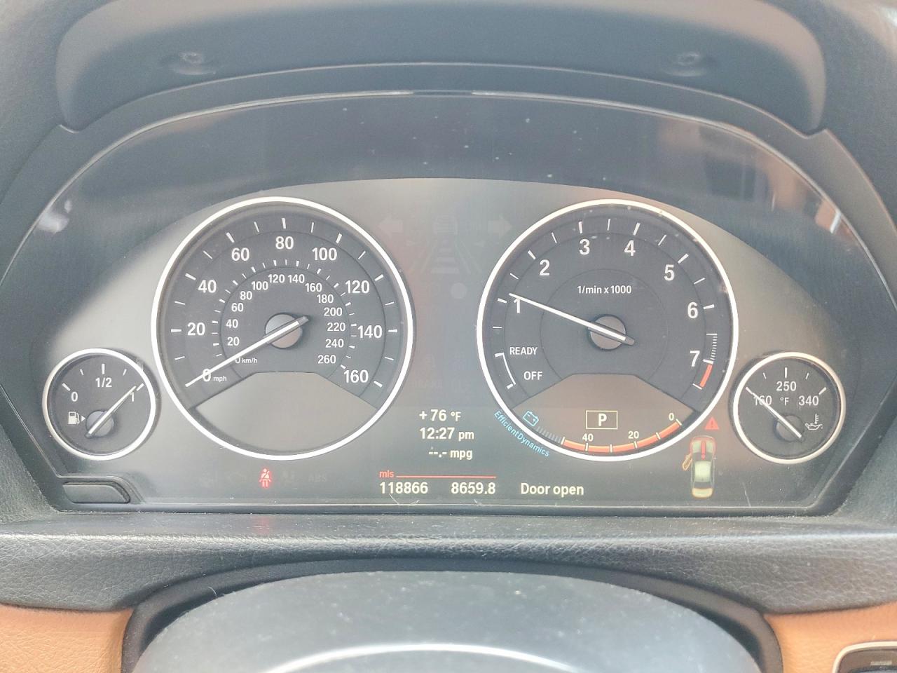 2012 BMW 3 series VIN WBA3A5C56CF345157 photo 9