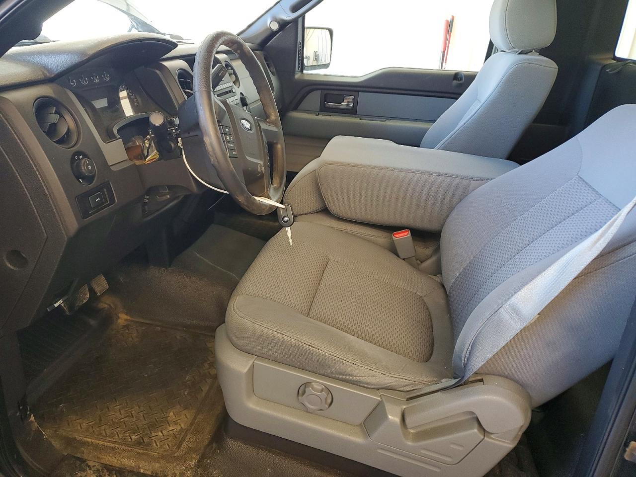 2013 Ford F150 VIN 1FTMF1EF3DFC63413 photo 7