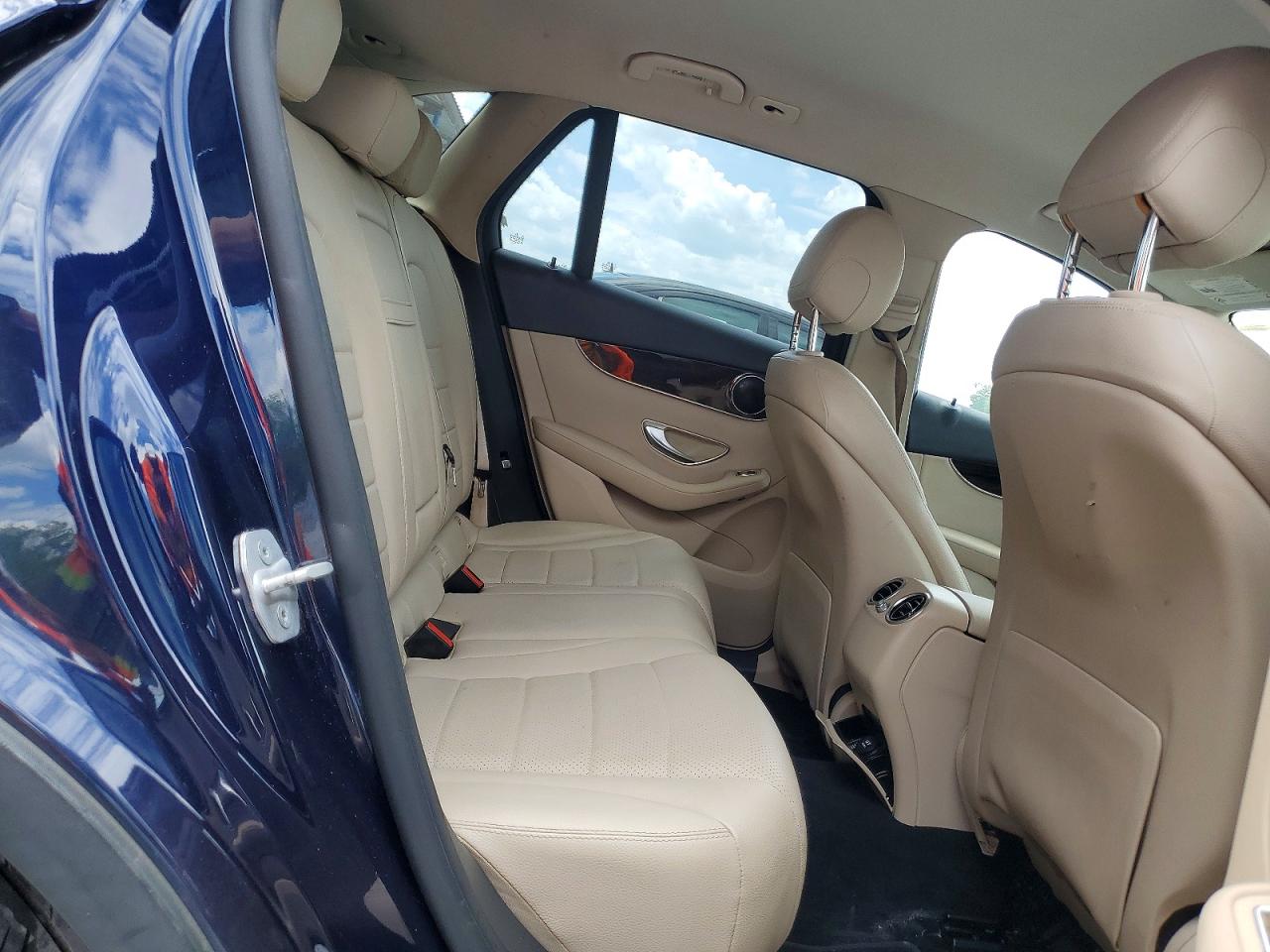 2016 Mercedes-Benz Glc class VIN WDC0G4JB5GF026727 photo 10