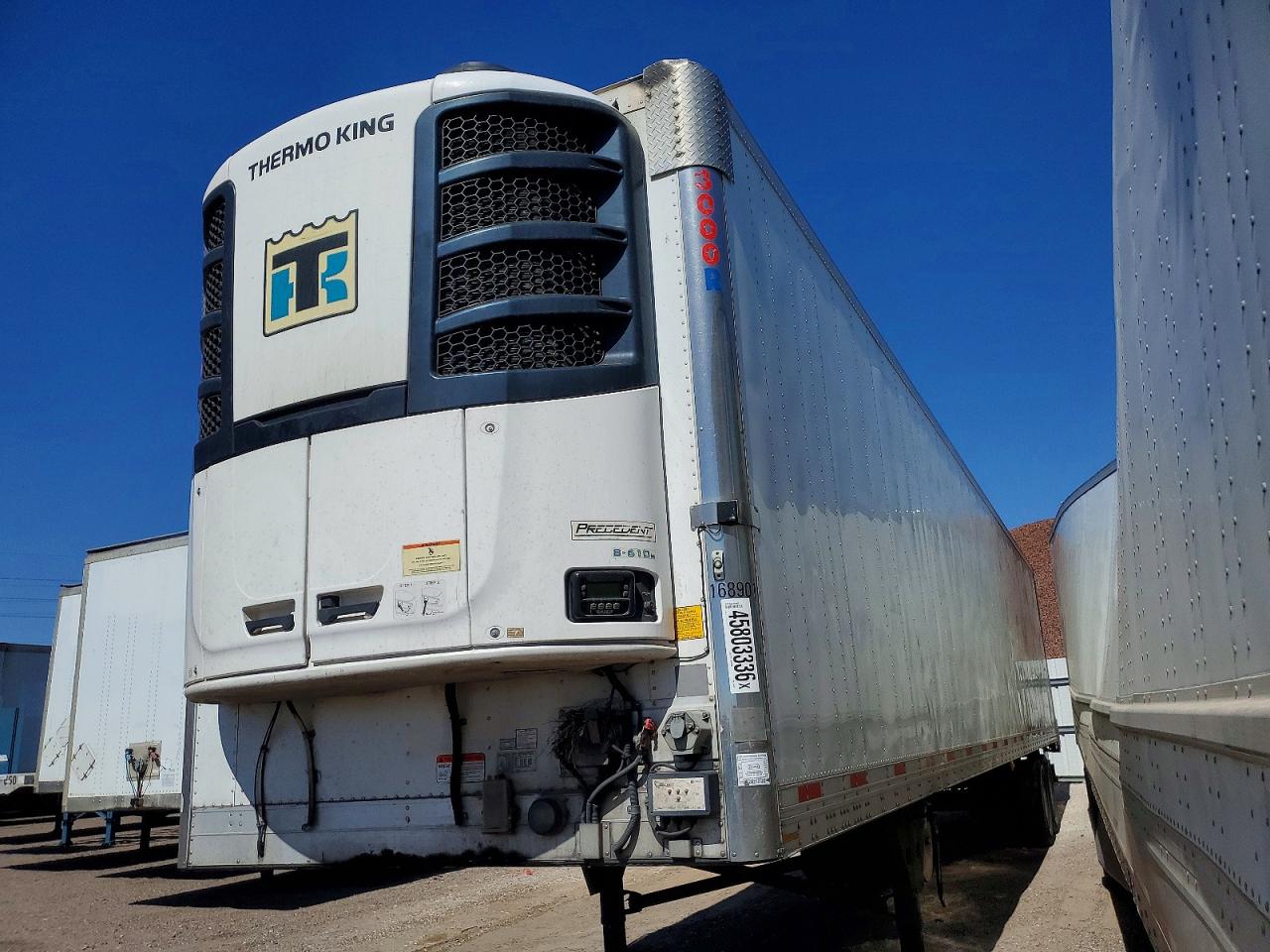 2018 UTILITY All models VIN 1UYVS2488J2226502 photo 2