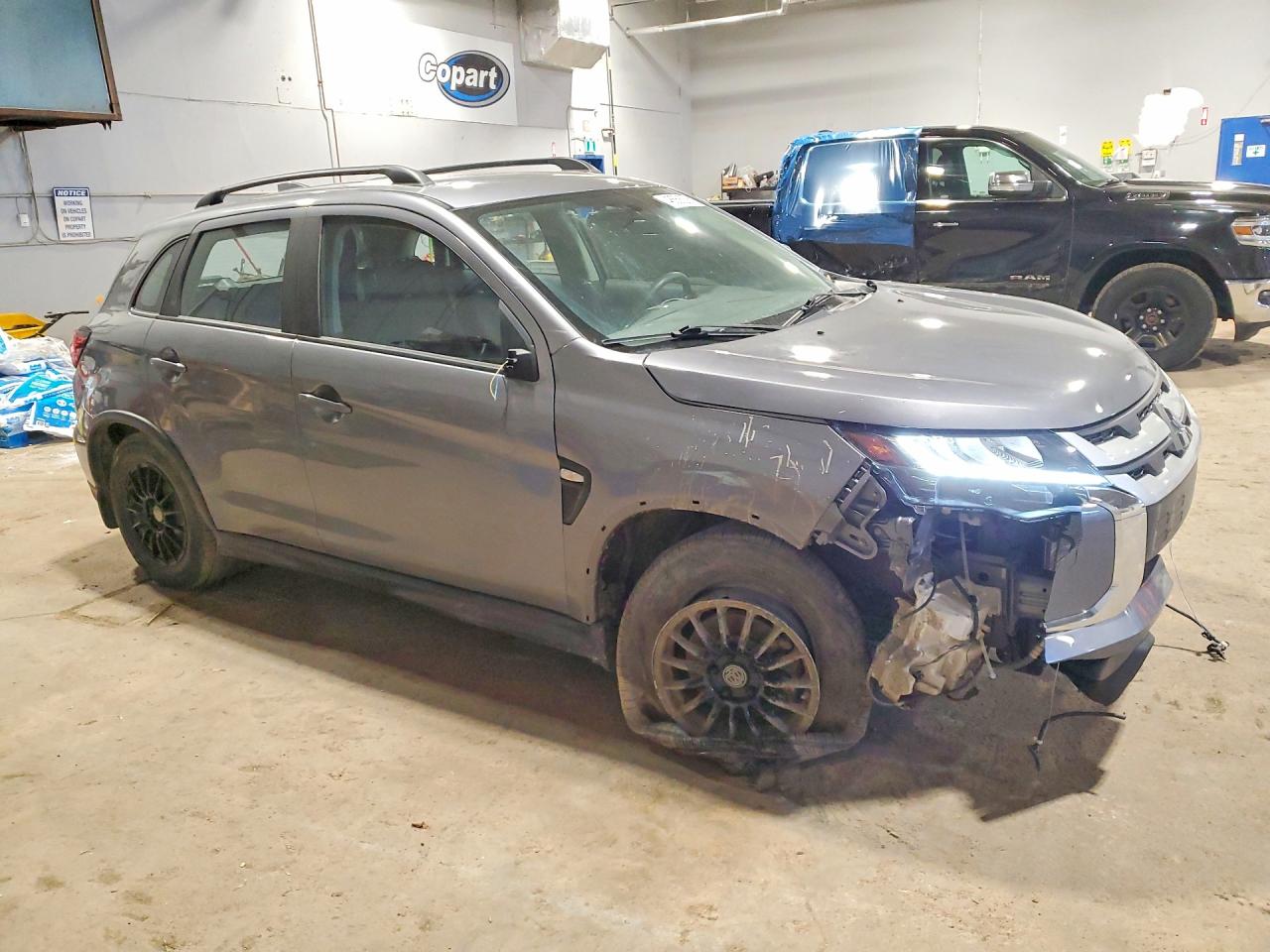 2021 Mitsubishi Outlander VIN JA4AJUAU0MU606644 photo 4
