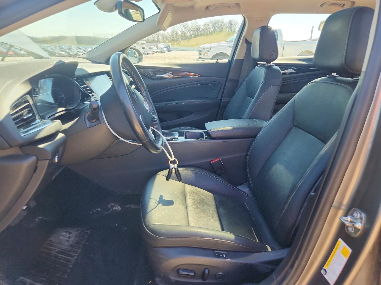 2019 Buick Regal VIN W04GV8SX8K1033117 photo 7