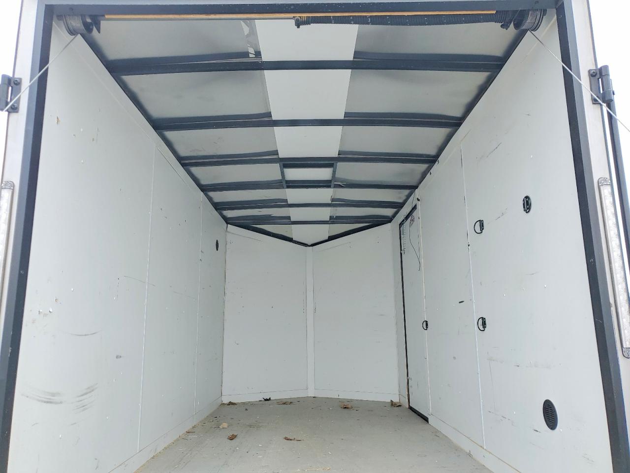2025 DISCOVERY DRSE612SAE3 ENCLOSED CARGO TRAILER VIN 7G1BE1218SE024192 photo 8