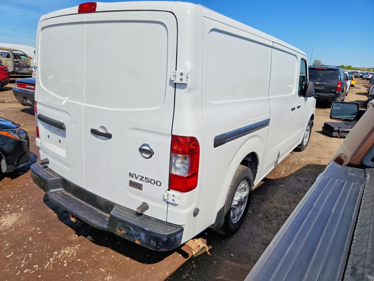 2014 NISSAN Nv VIN 1N6BF0KXXEN111261 photo 3