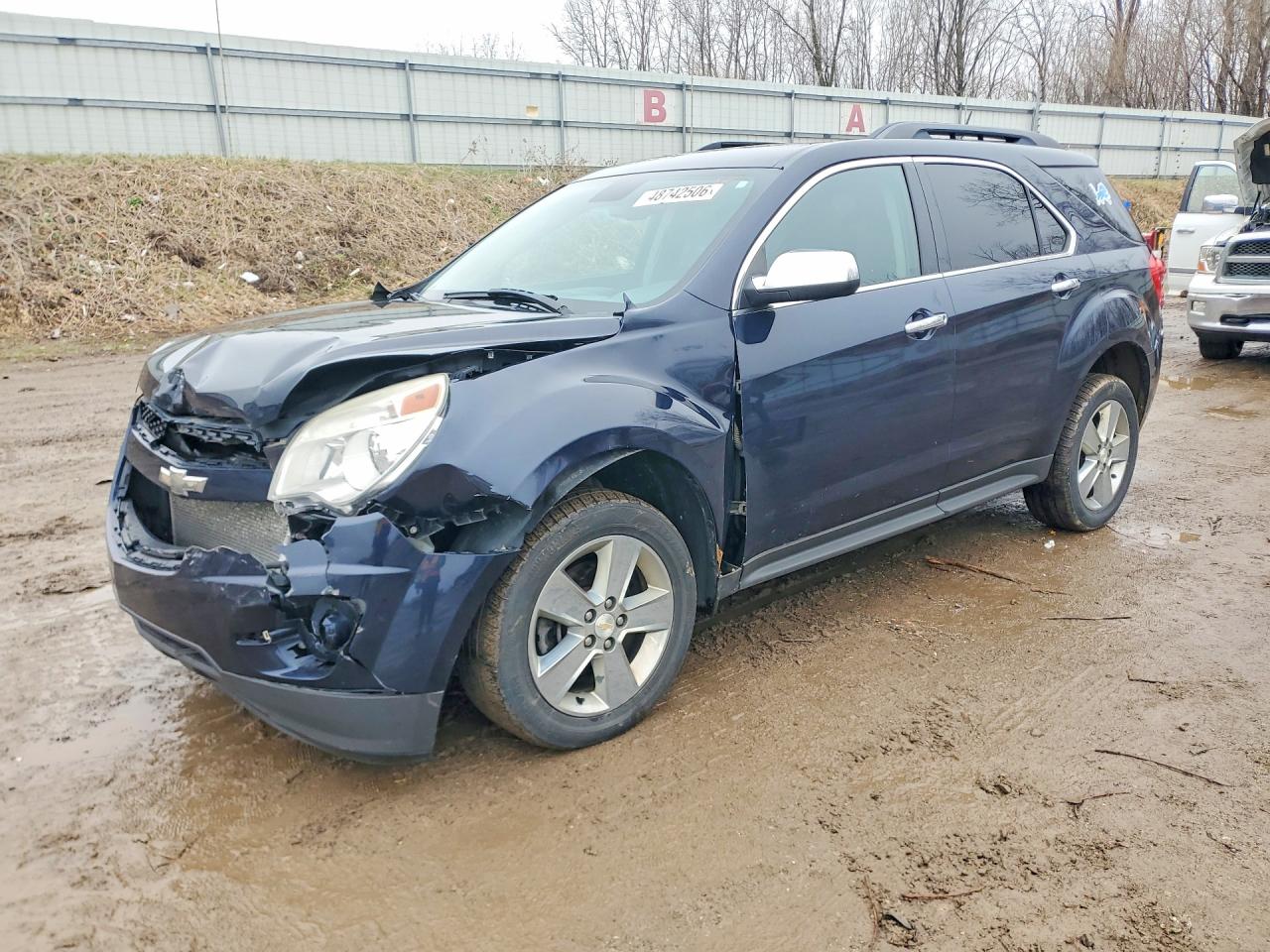 2015 Chevrolet Equinox VIN 2GNFLCE37F6205828 photo 1