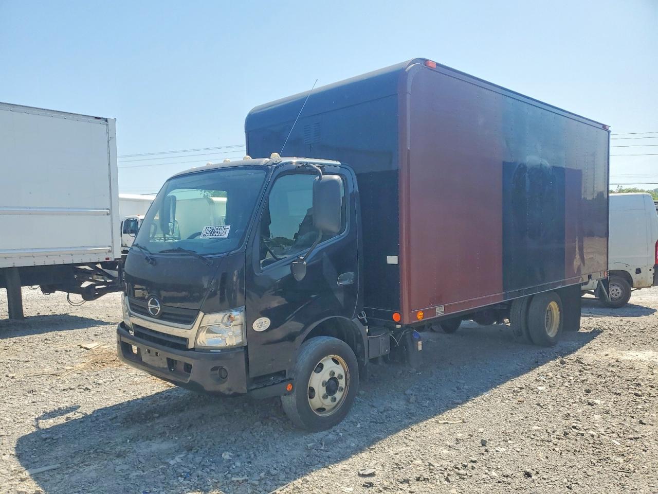 2017 HINO All other VIN JHHSDM2H8HK005371 photo 2