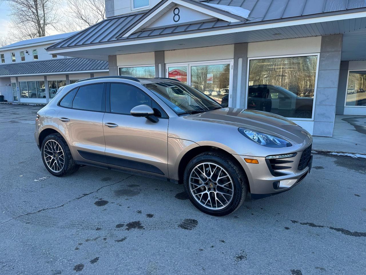 2015 Porsche Macan VIN WP1AB2A54FLB56620 photo 1