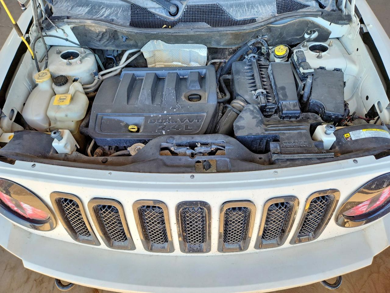 2009 Jeep Patriot VIN 1J4FF28B69D249591 photo 12