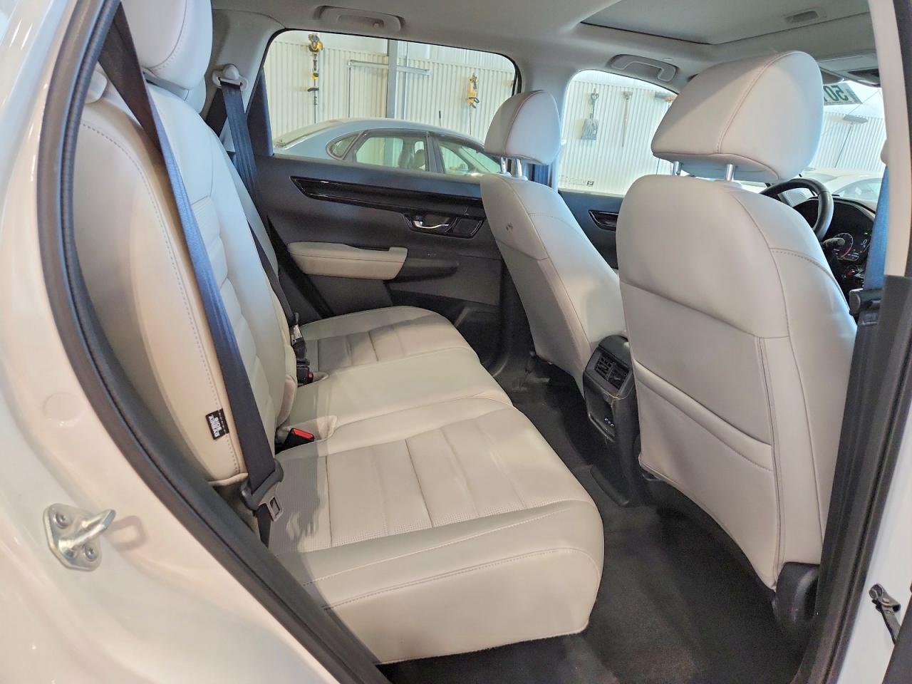 2025 Honda Crv VIN 2HKRS4H72SH423503 photo 11