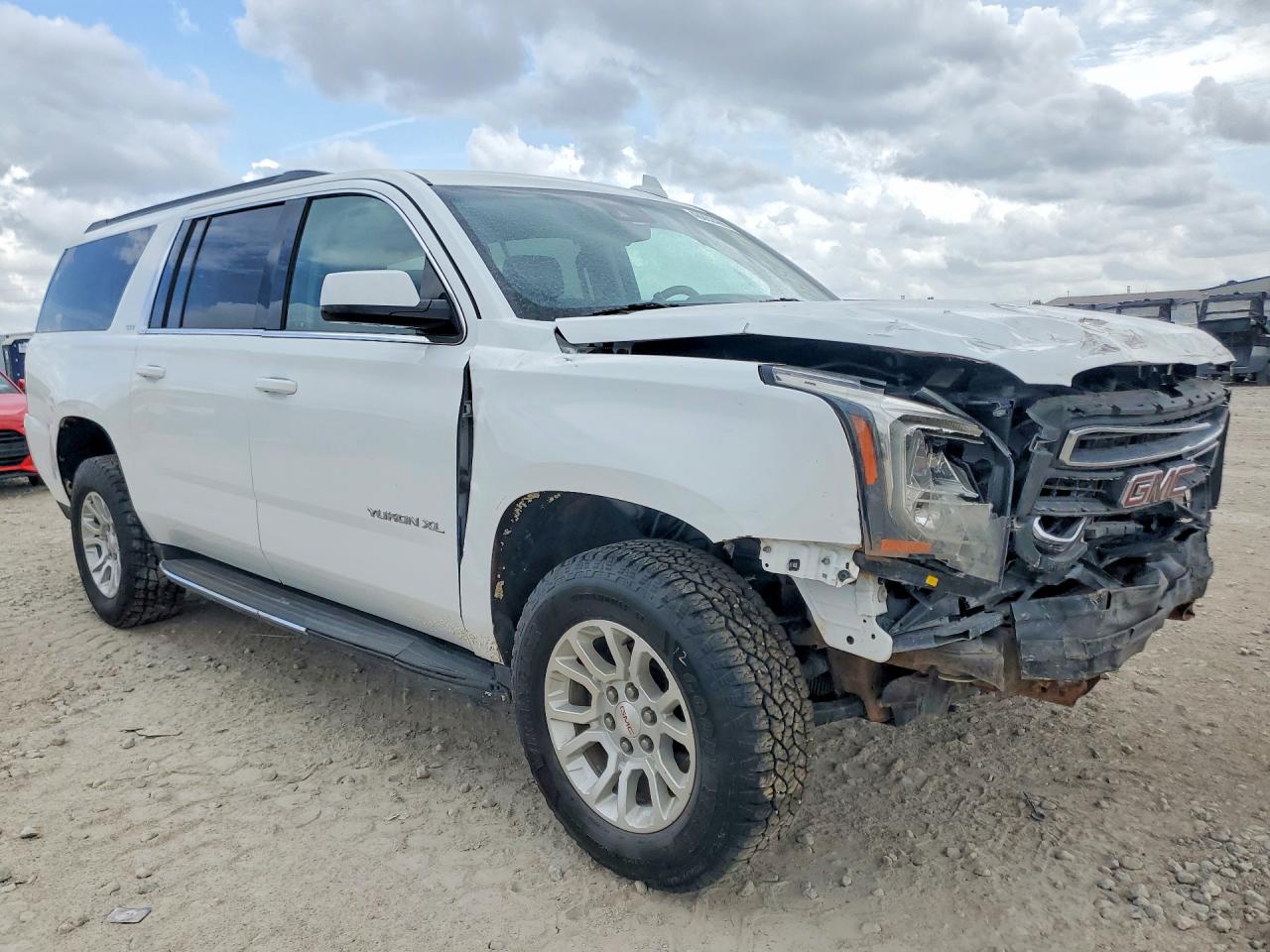 2020 GMC Yukon VIN 1GKS2GKC1LR178491 photo 4