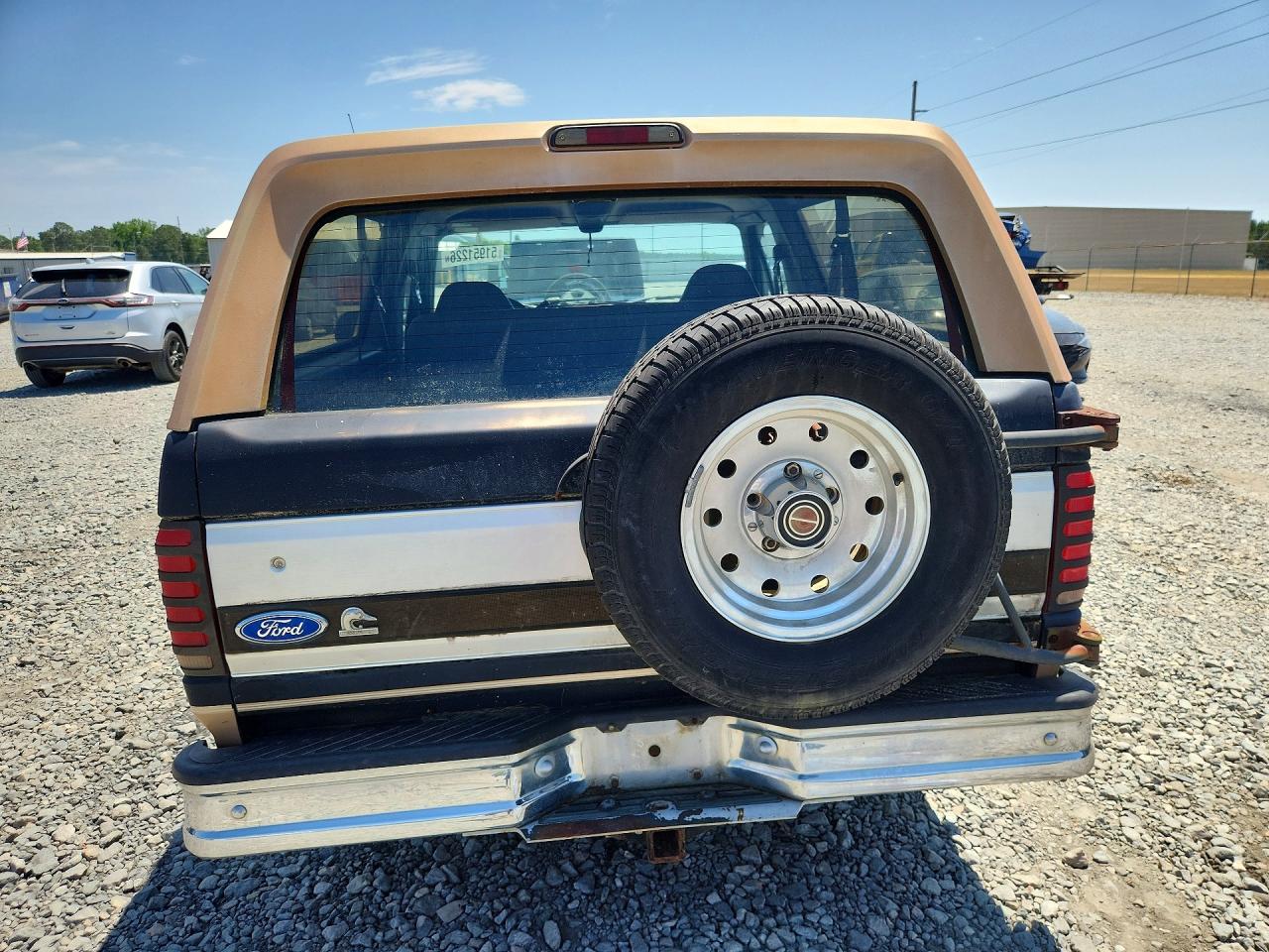 1994 Ford Bronco VIN 1FMEU15H4RLA41513 photo 6
