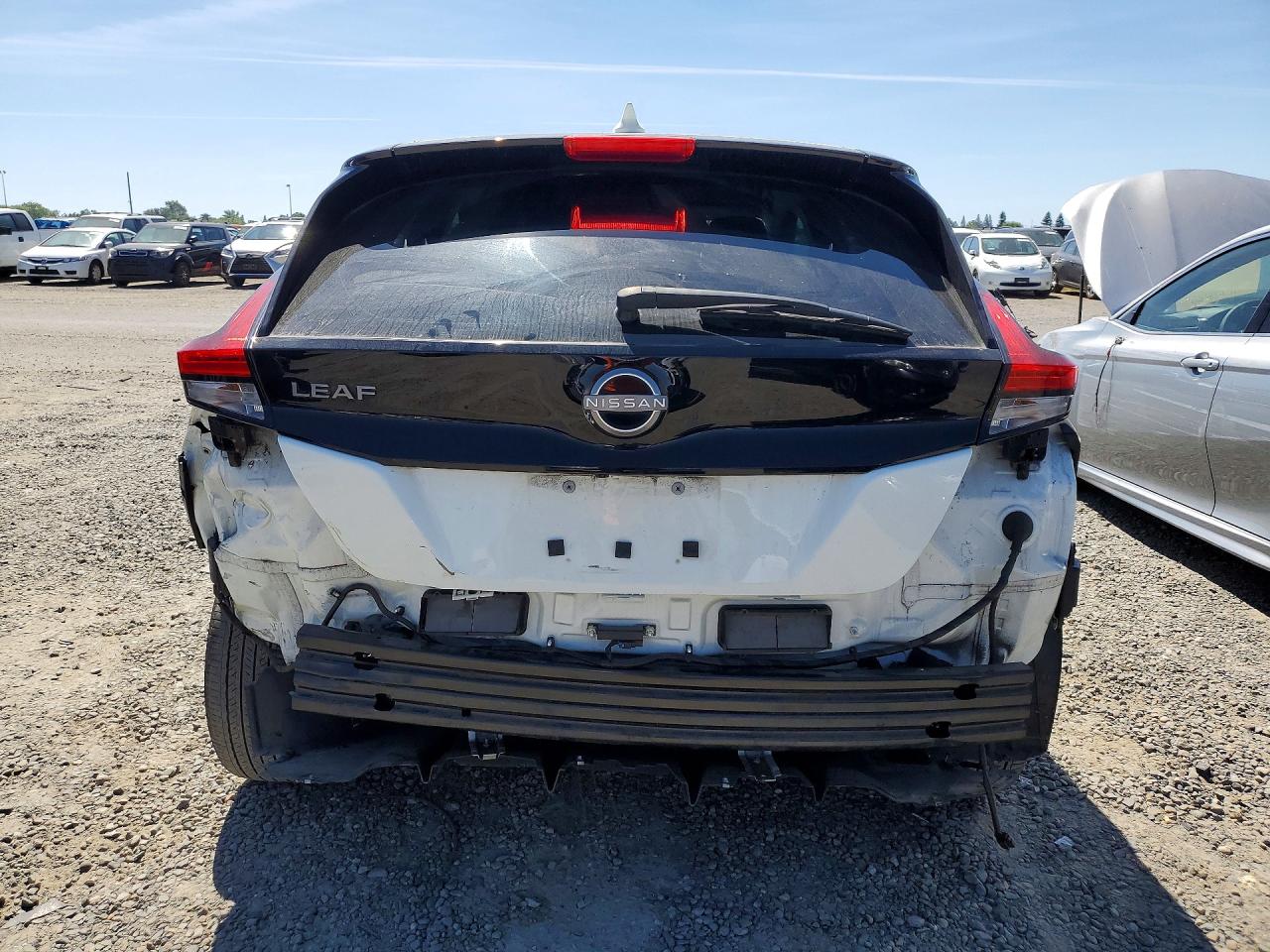 2023 Nissan Leaf VIN 1N4AZ1BV5PC556618 photo 6