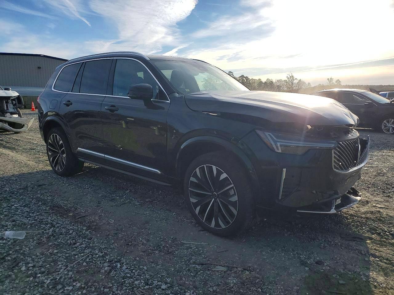 2025 Volvo Xc90 VIN YV4062PB1S1366853 photo 4