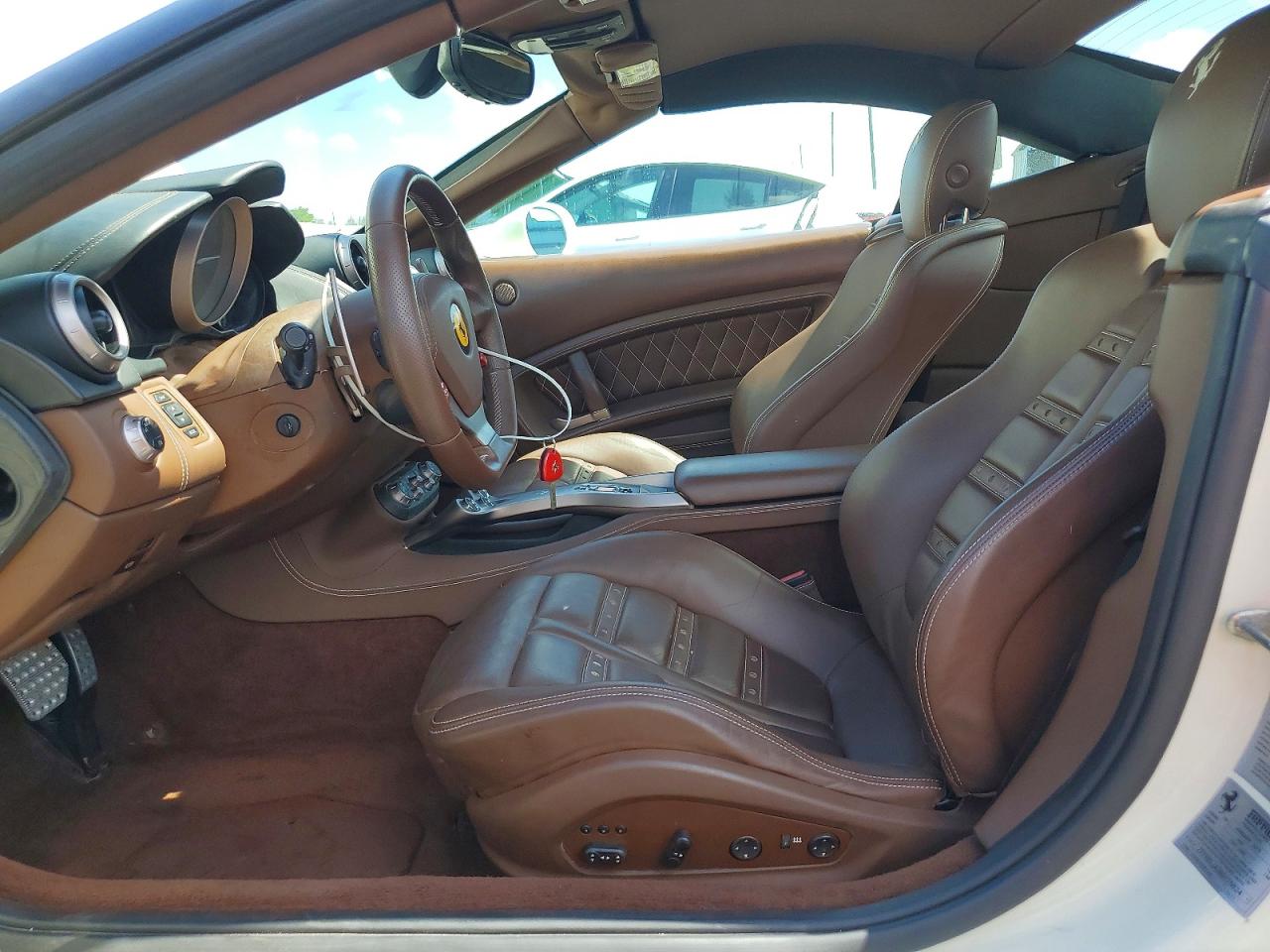 2011 Ferrari California VIN ZFF65LJA3B0178624 photo 7