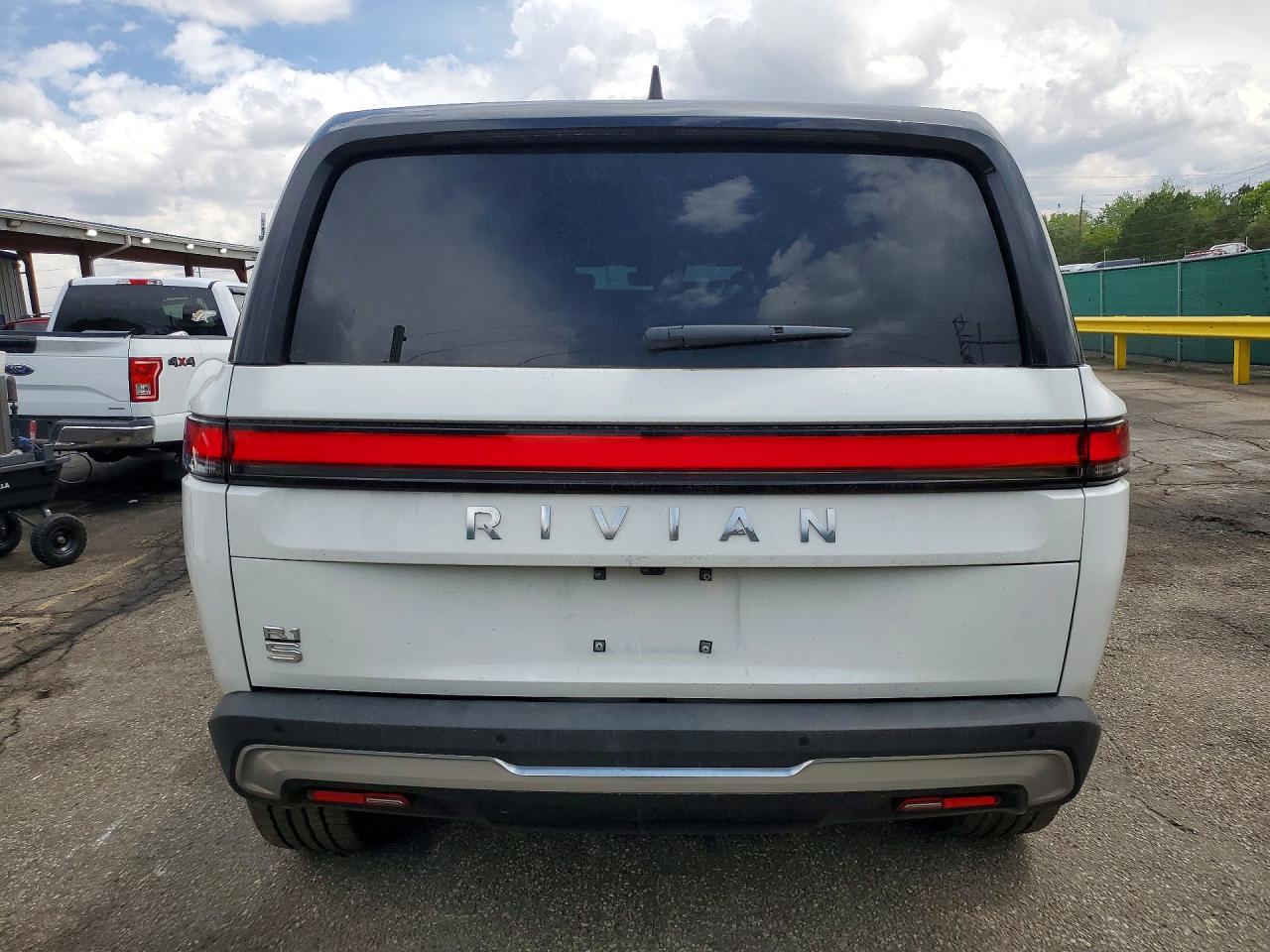 2024 Rivian Ris VIN 7PDSGCBAXRN031597 photo 6