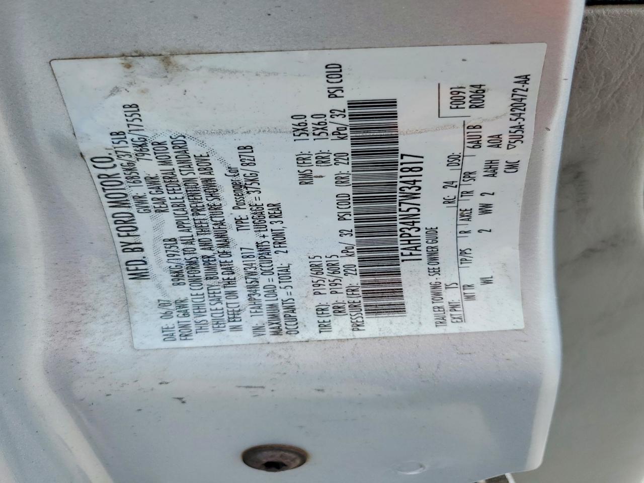 2007 Ford Focus VIN 1FAHP34N57W341817 photo 12