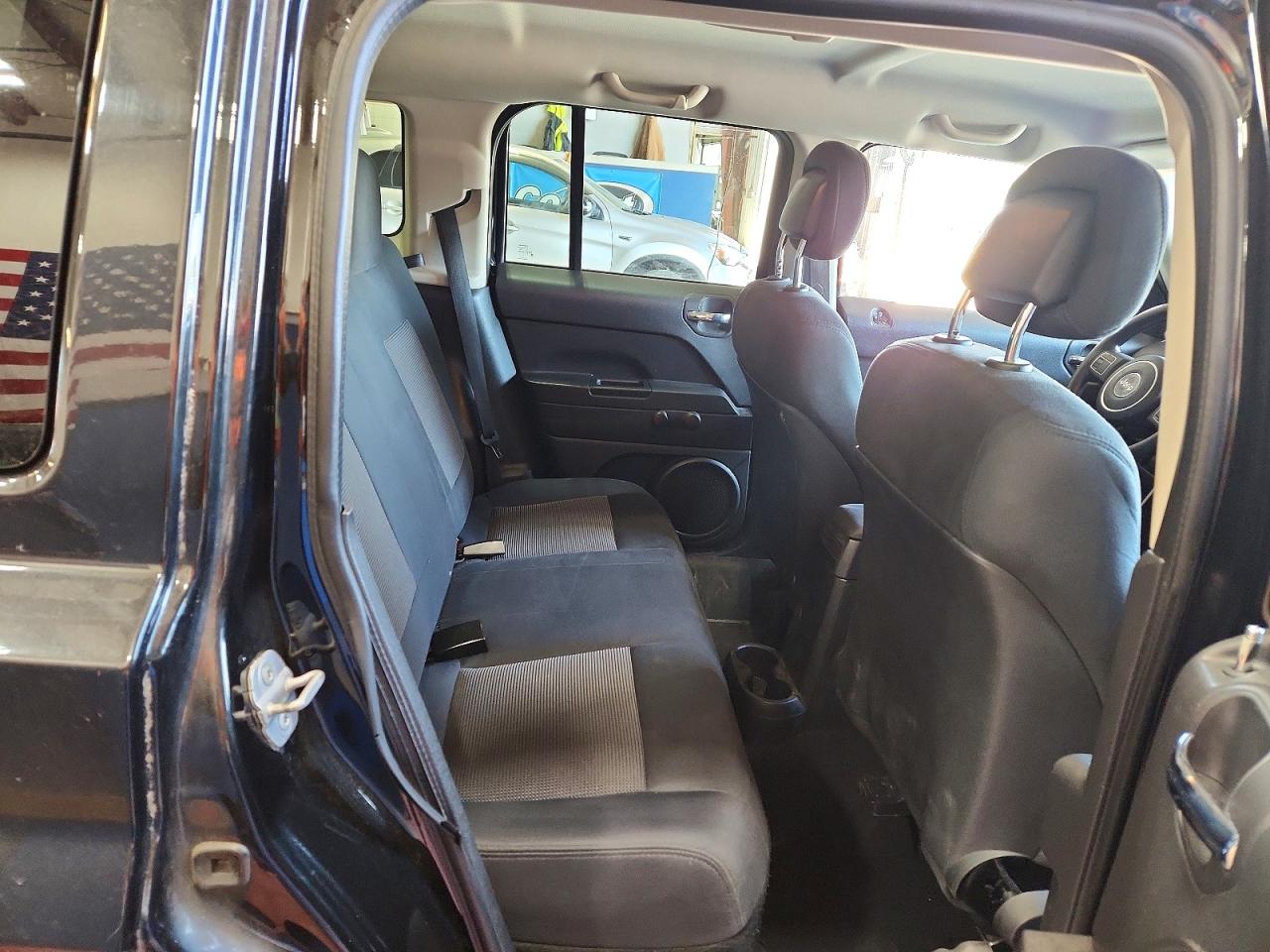 2011 Jeep Patriot VIN 1J4NT1GA2BD107686 photo 11