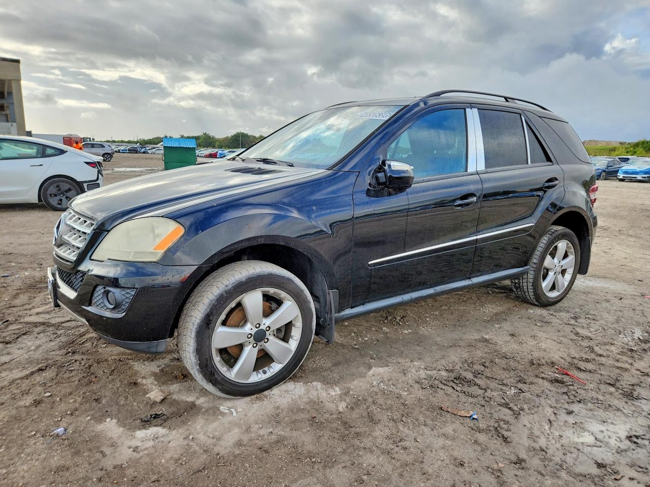 2009 Mercedes-Benz M-class VIN 4JGBB86E89A454035 photo 1
