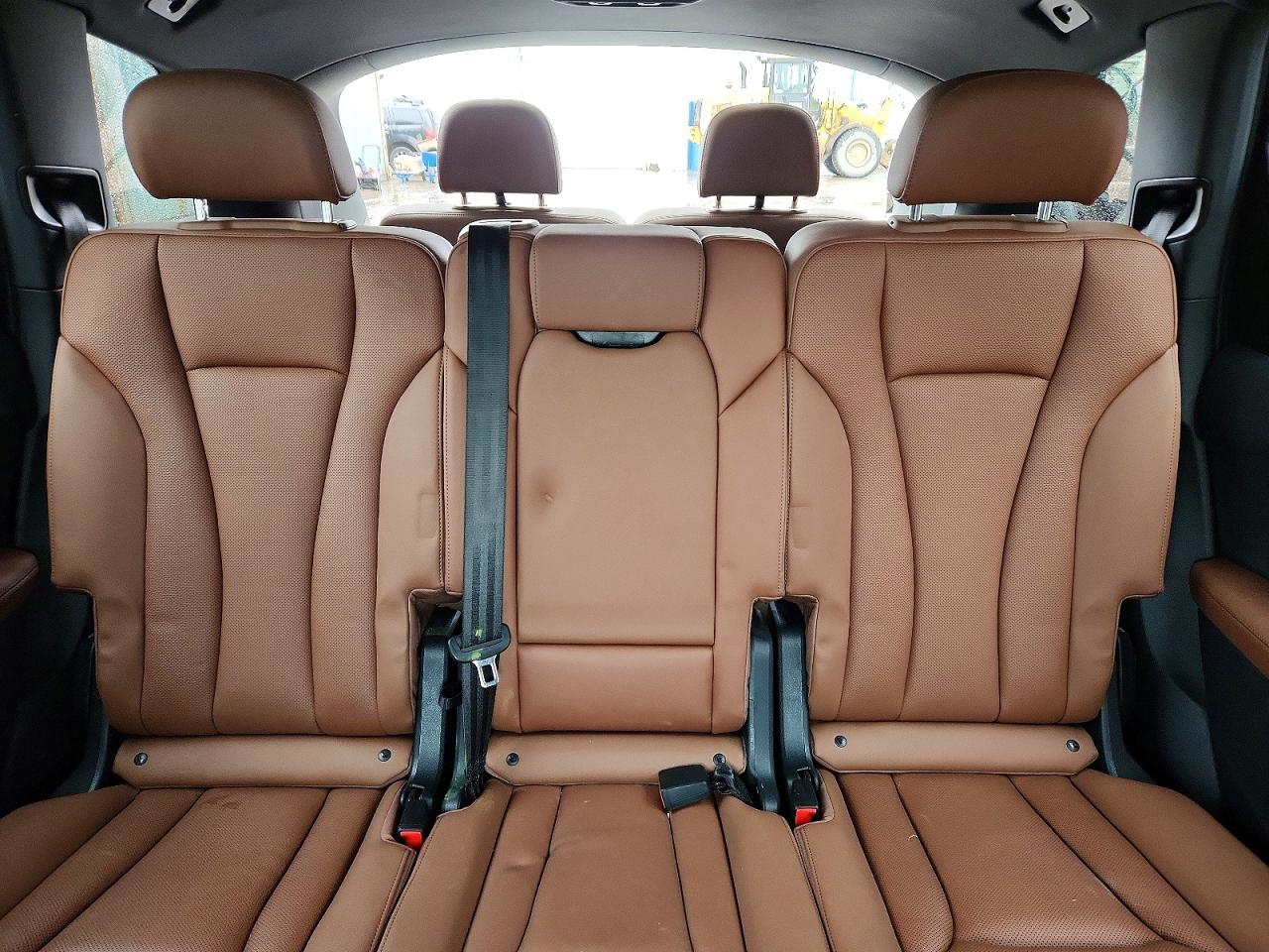 2023 Audi Q7 VIN WA1MXBF71PD019845 photo 10
