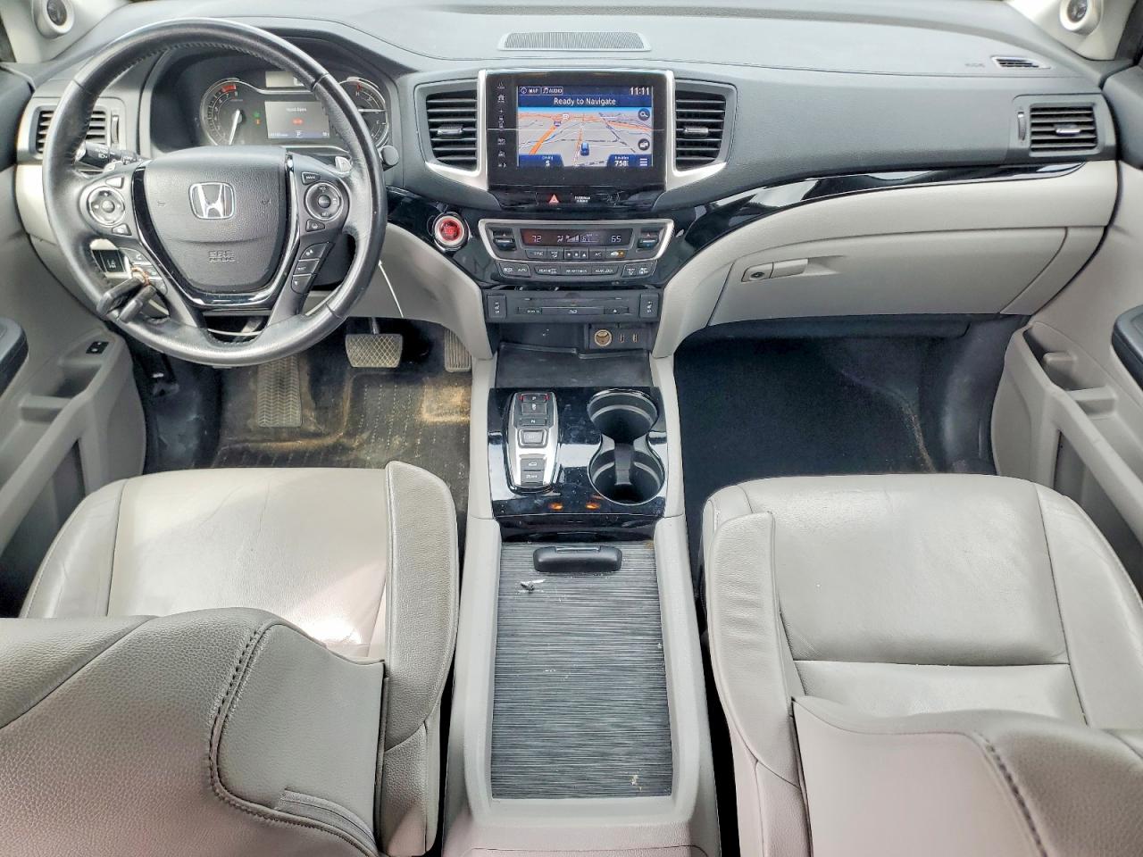 2017 HONDA Pilot VIN 5FNYF6H96HB009595 photo 8
