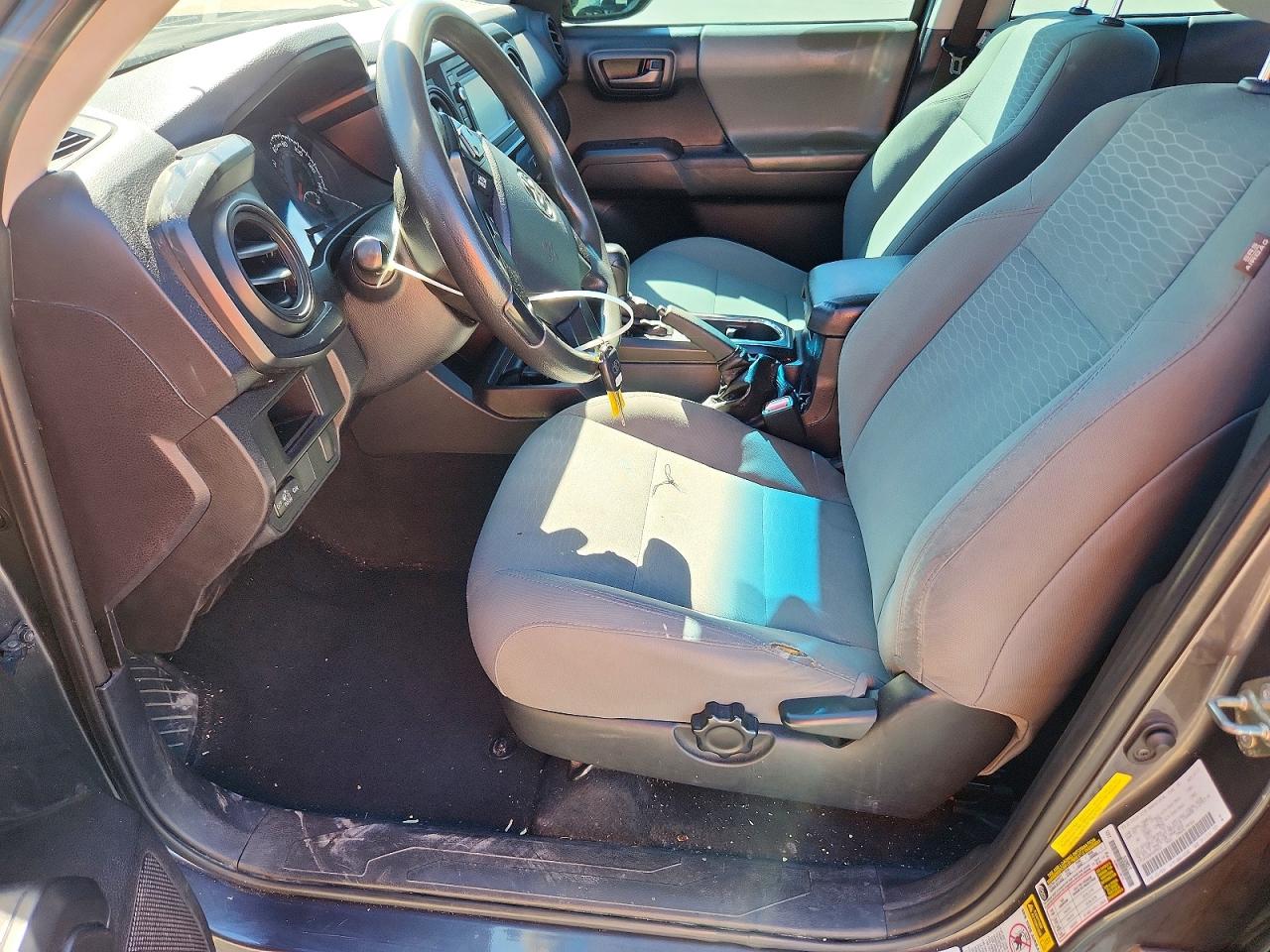2017 Toyota Tacoma sr VIN 5TFAX5GN8HX095652 photo 7