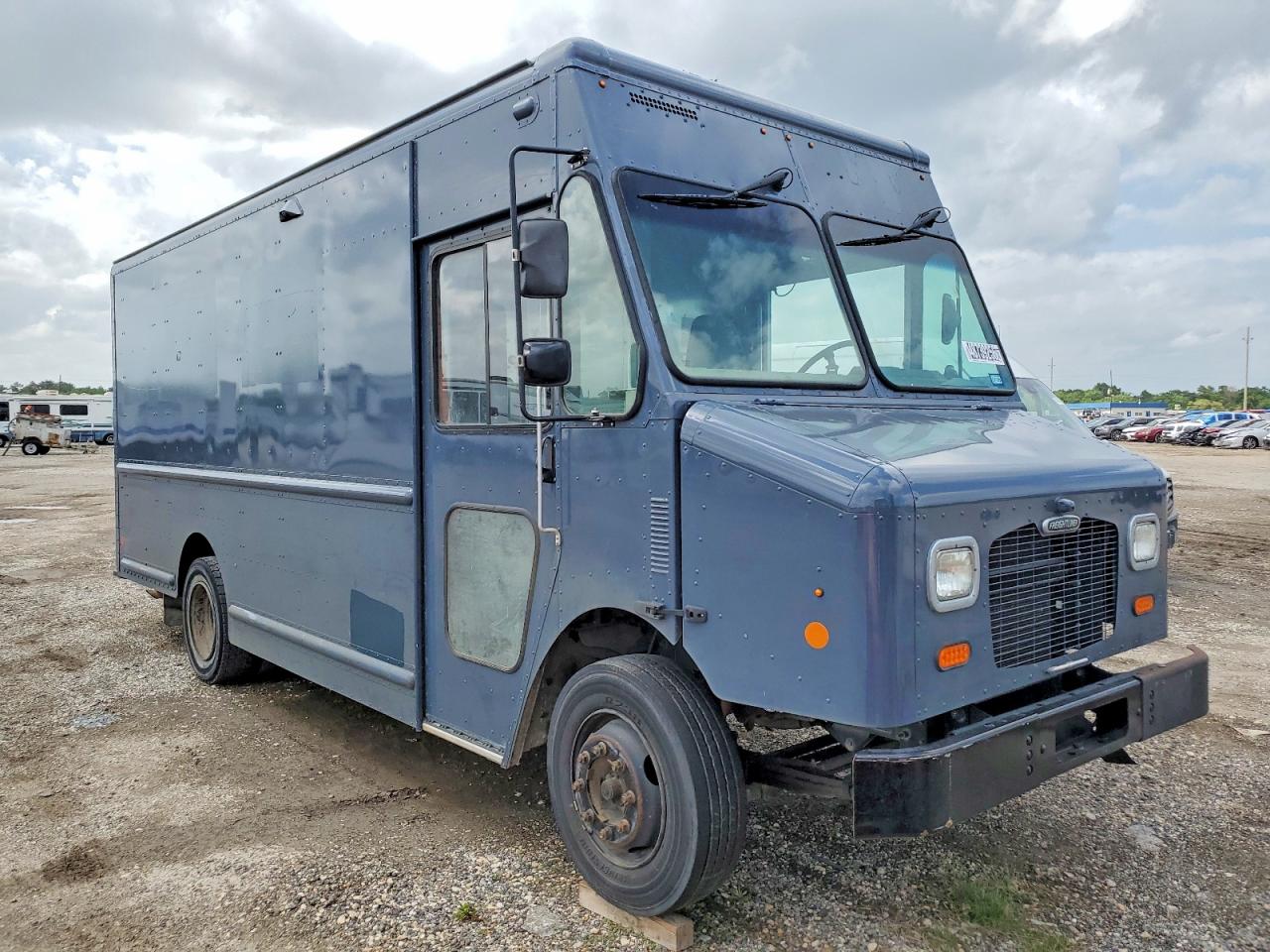 2020 FREIGHTLINER All other VIN 4UZAC2EA6LCMK2989 photo 1