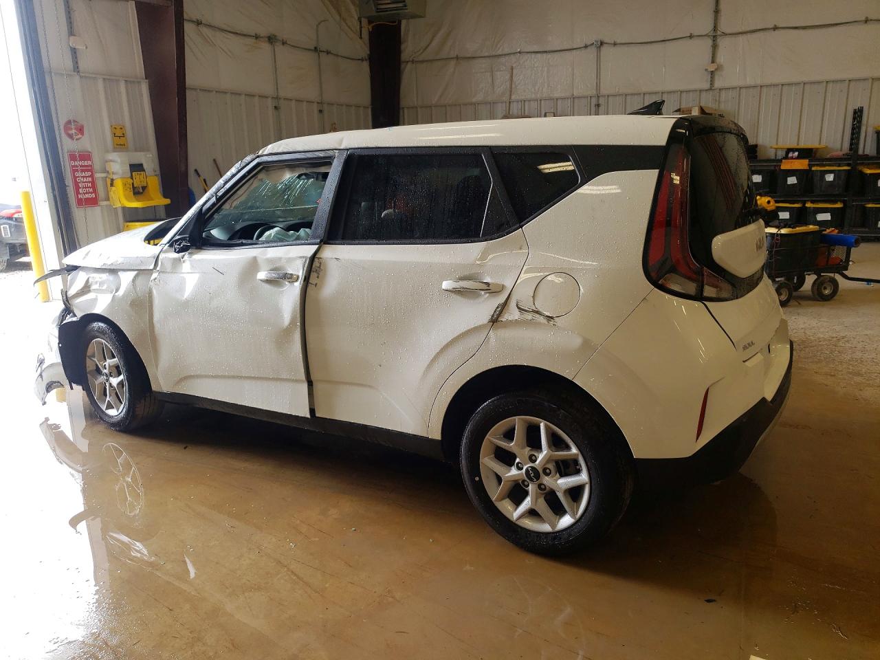 2025 Kia Soul VIN KNDJ23AU7S7262013 photo 2