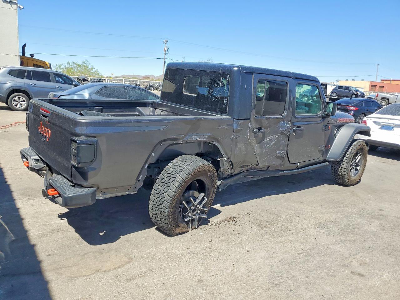 2025 Jeep Gladiator VIN 1C6RJTEG9SL506852 photo 3