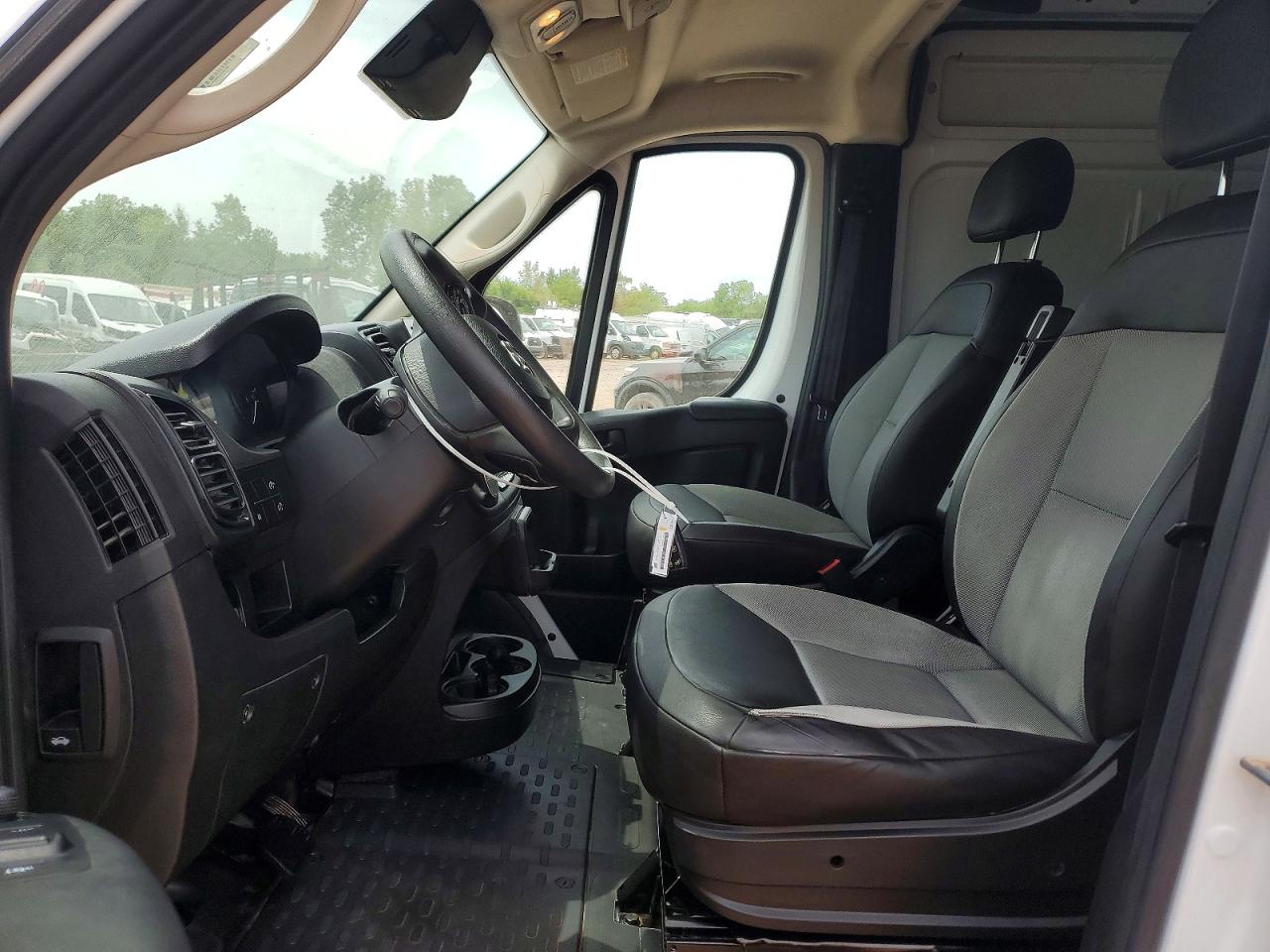 2025 Ram Promaster VIN 3C6LRVCGXSE511998 photo 7