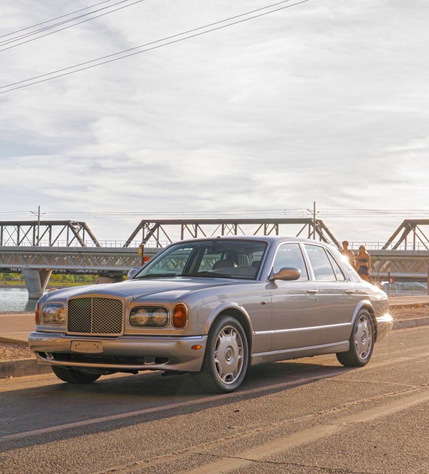1999 BENTLY All other VIN SCBLB51E3XCX01934 photo 2