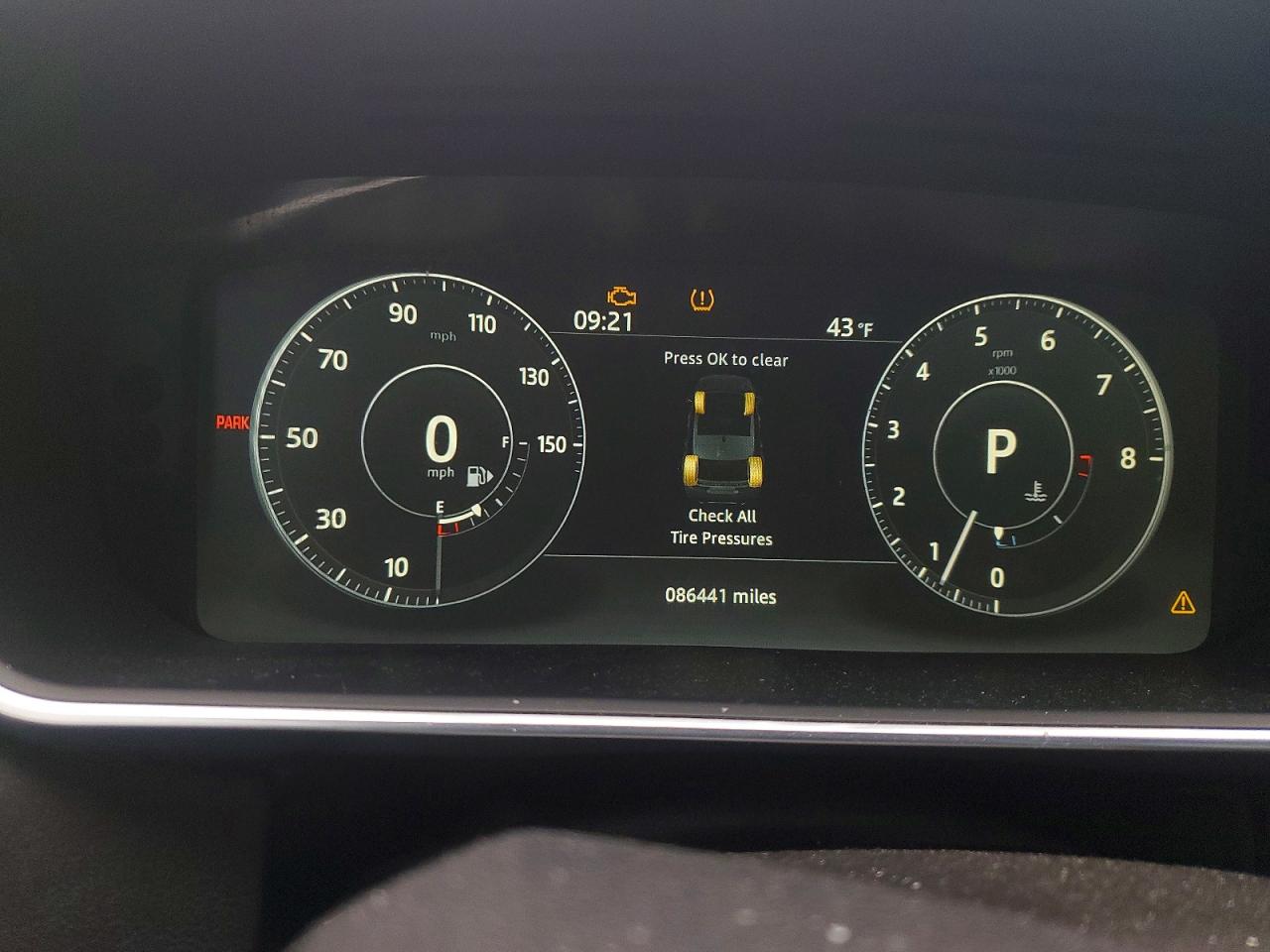 2017 Land Rangerover VIN SALWR2FV7HA129611 photo 9