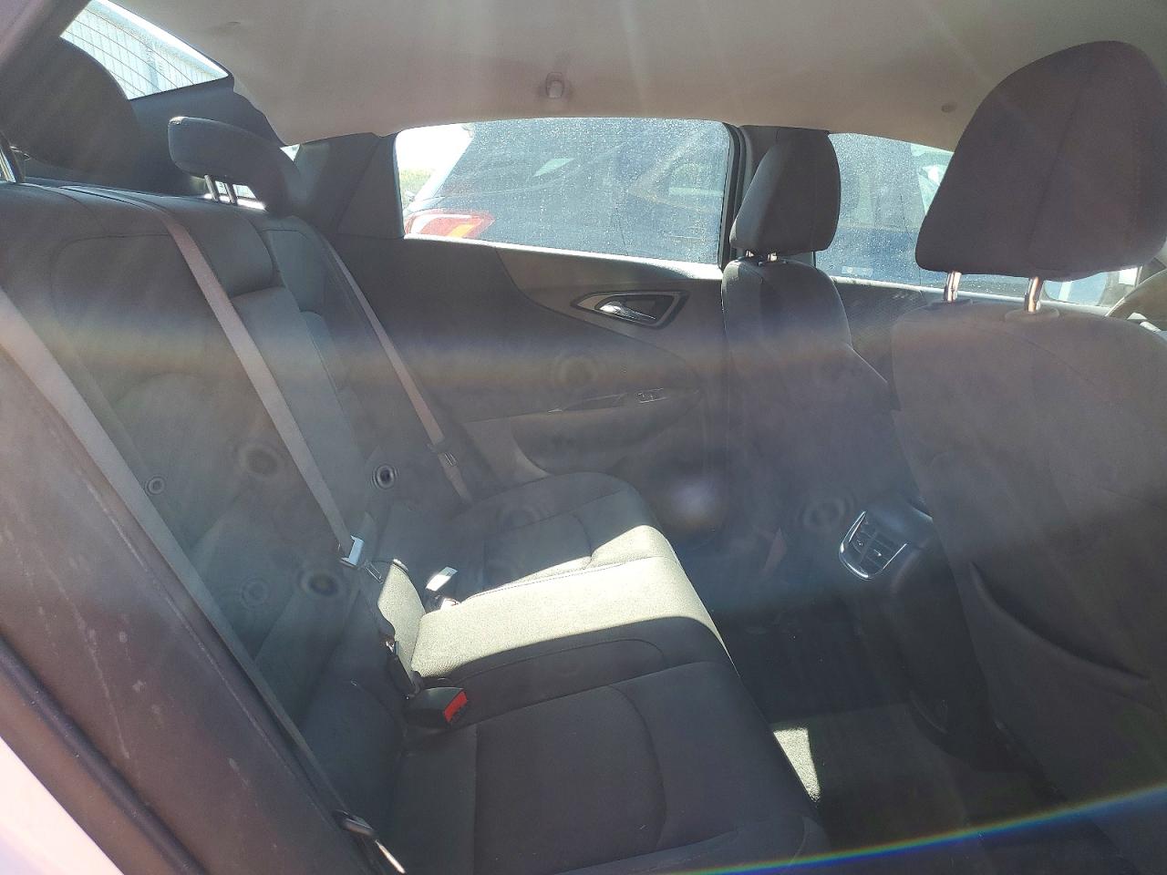 2025 Chevrolet Malibu VIN 1G1ZD5ST8SF142265 photo 10