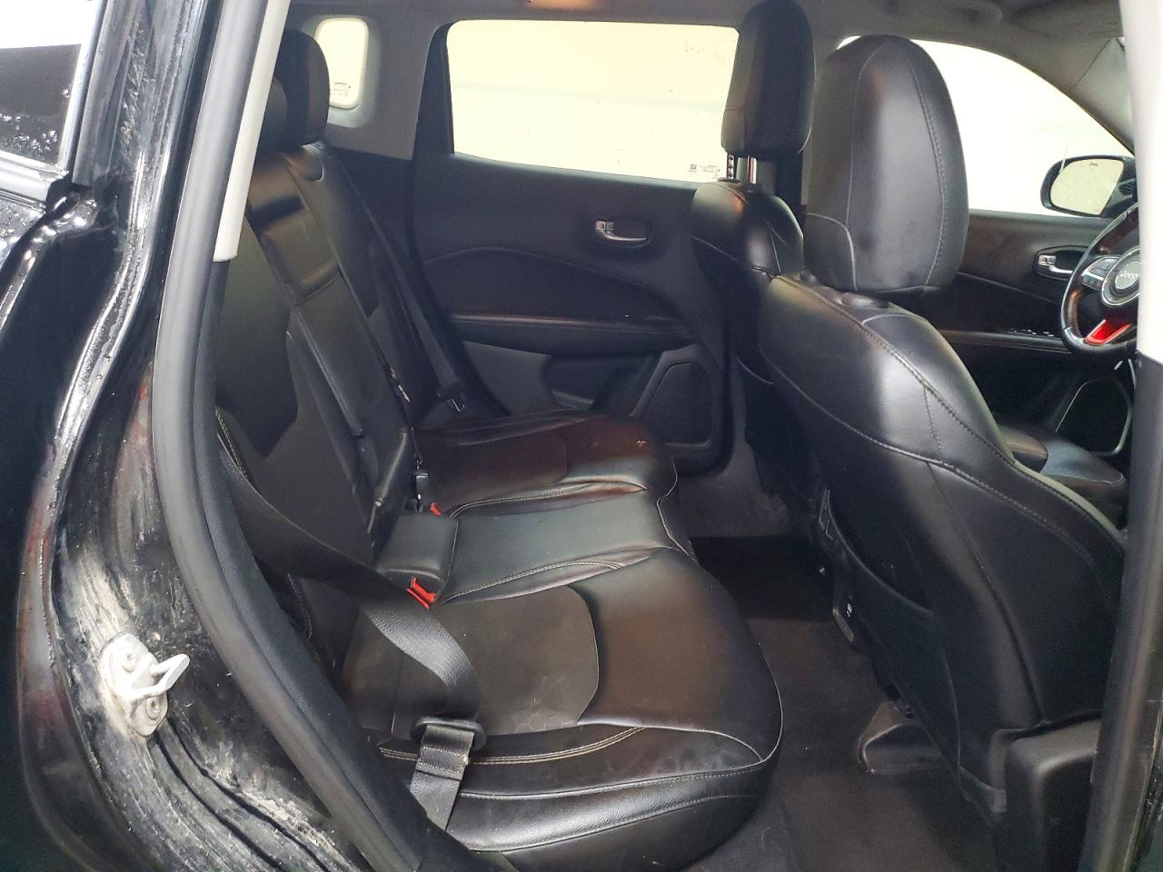 2017 Jeep Compass VIN 3C4NJDBB8HT687901 photo 11