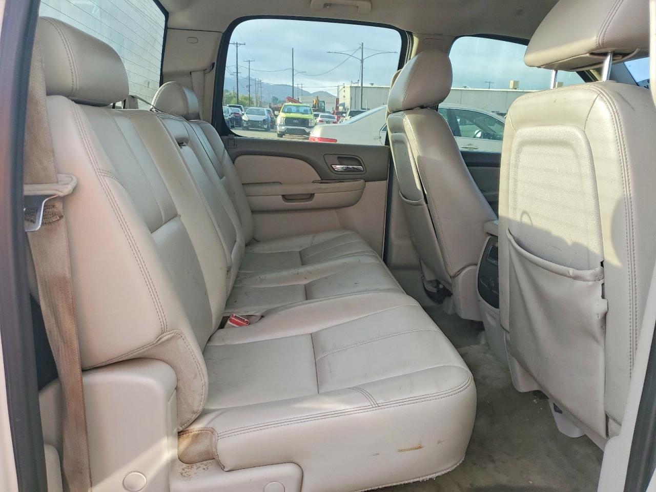 2011 CHEV Silverado VIN 3GCPCTE07BG205992 photo 10