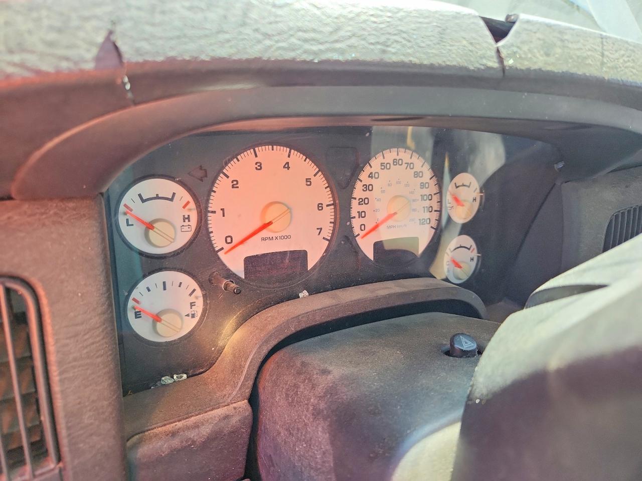 2002 Dodge Ram 1500 VIN 1D7HU18N62S568974 photo 9