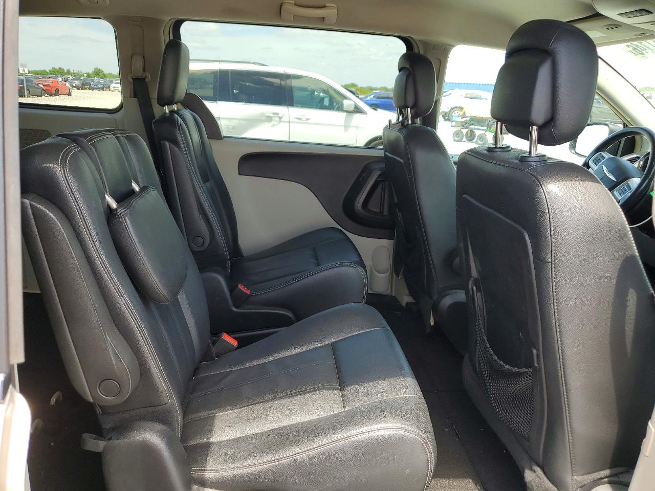 2016 Chrysler Minivan VIN 2C4RC1BG8GR280376 photo 11