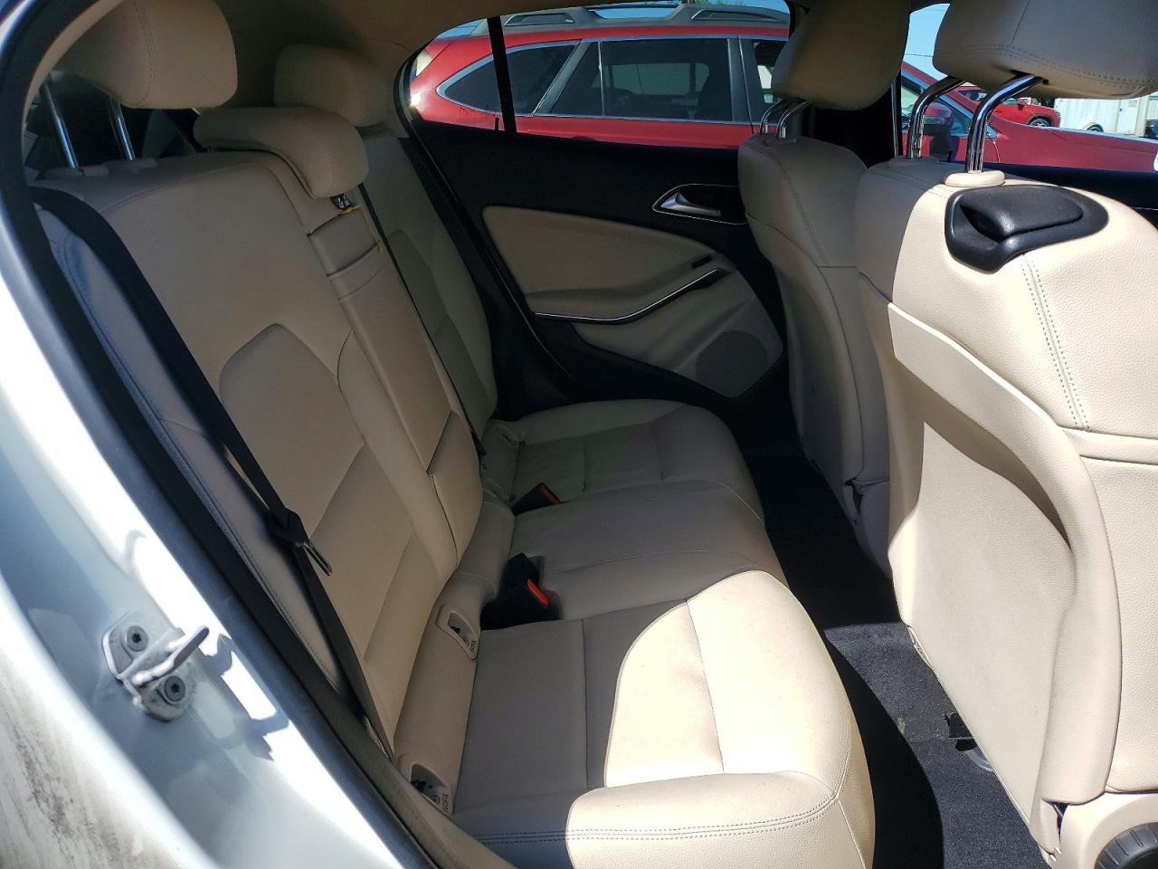 2016 Mercedes Gla-class VIN WDCTG4EB0GJ219372 photo 11