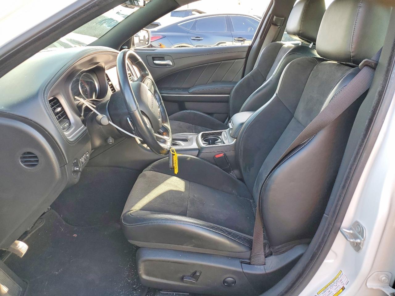 2023 Dodge Charger VIN 2C3CDXCT8PH569043 photo 7