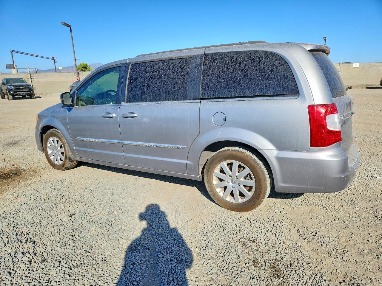 2013 Chrysler Minivan VIN 2C4RC1BG4DR690796 photo 2