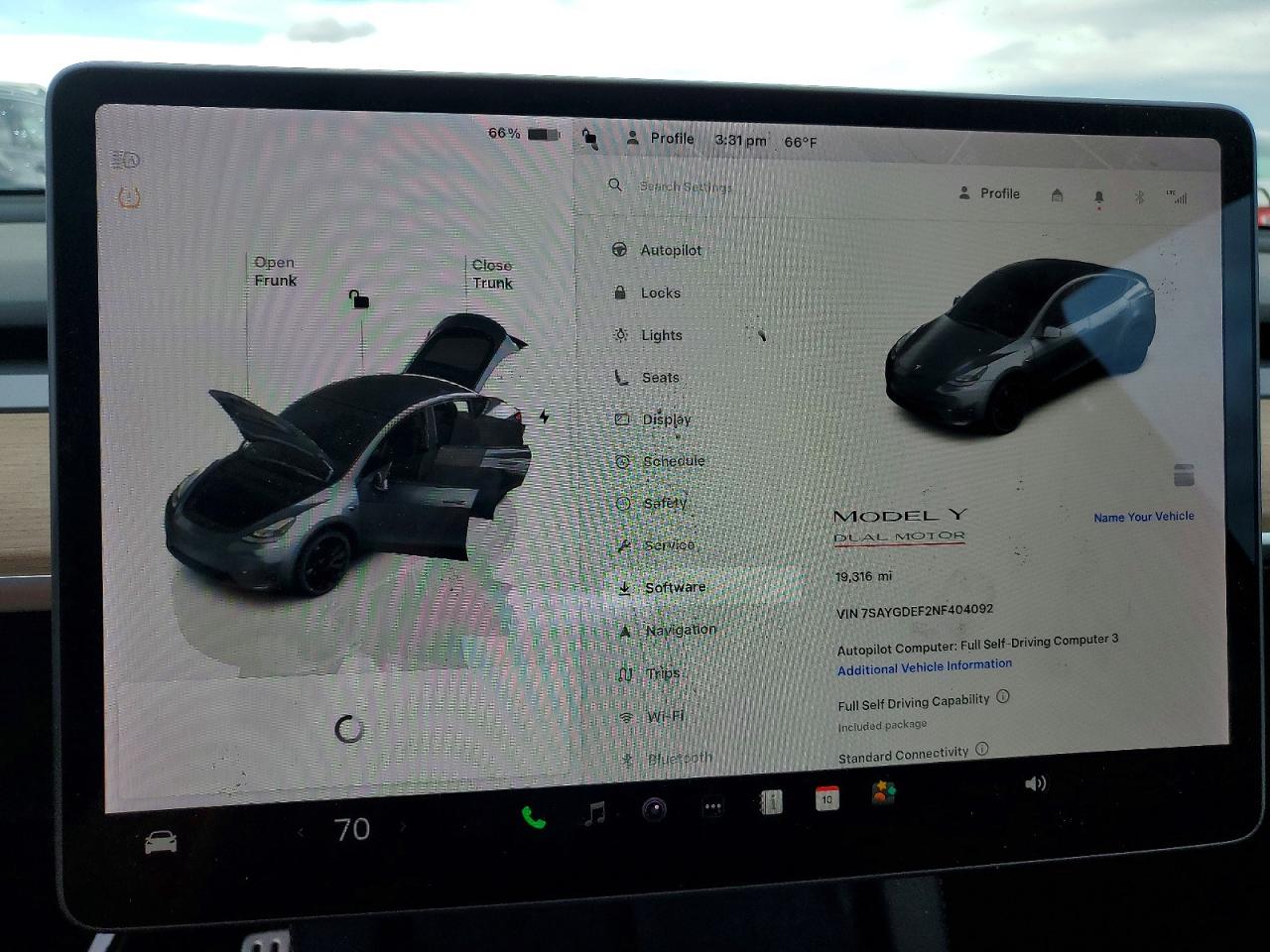 2022 Tesla Model y VIN 7SAYGDEF2NF404092 photo 9
