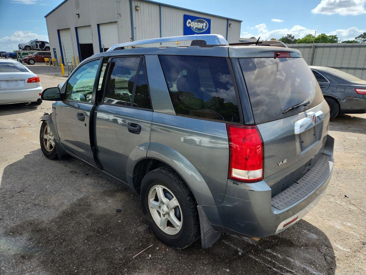 2007 Saturn Vue VIN 5GZCZ33D97S802305 photo 2