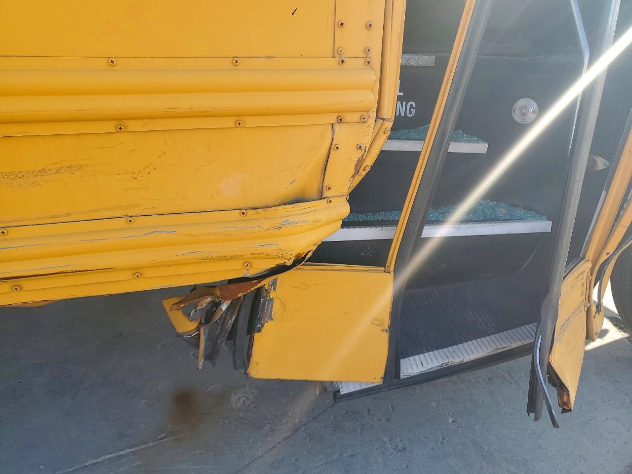 2005 FREIGHTLINER All other VIN 4UZAAXCS55CN16556 photo 9