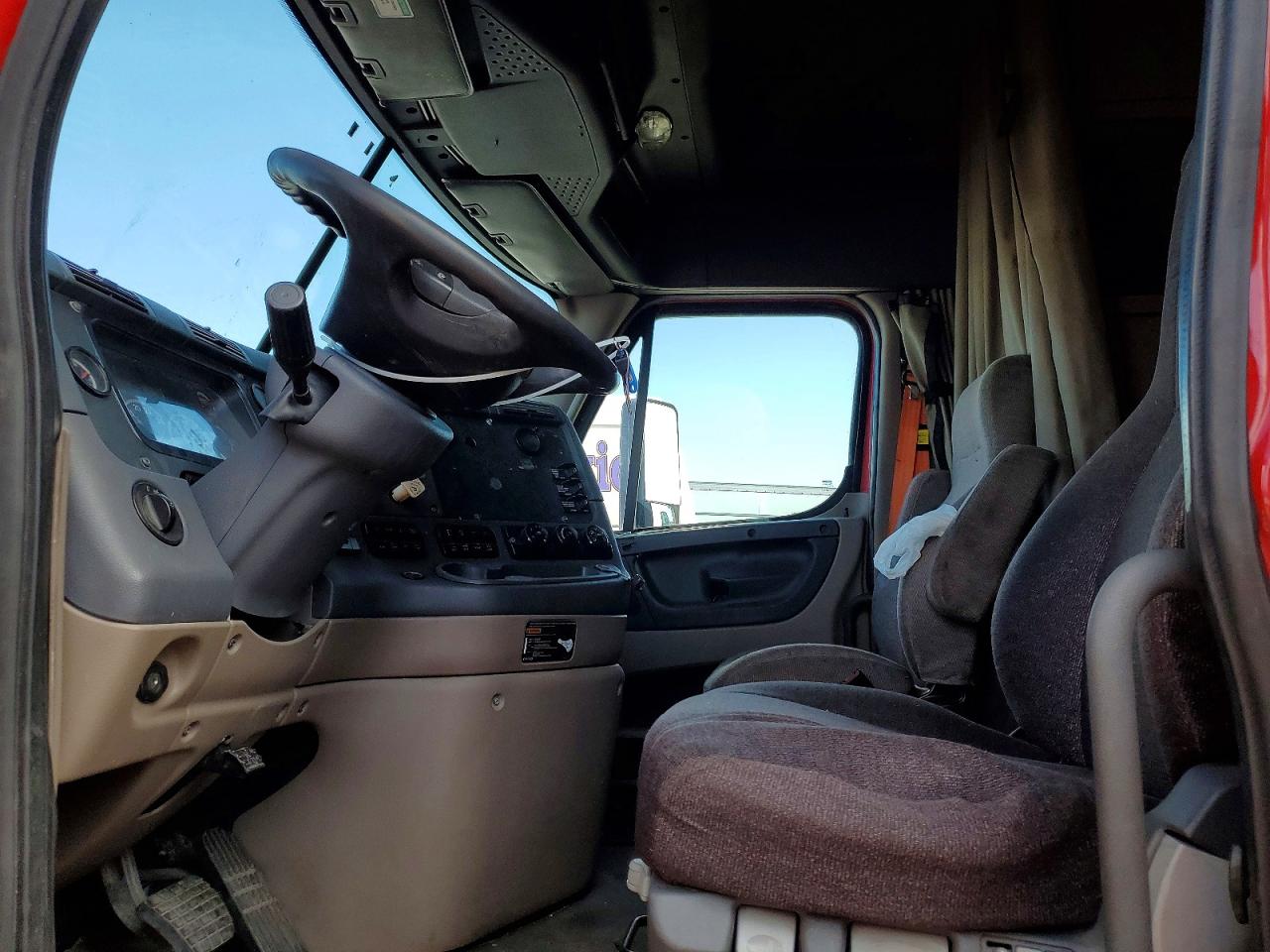 2013 FREIGHTLINER All other VIN 3AKJGLDR1DSBZ7520 photo 5