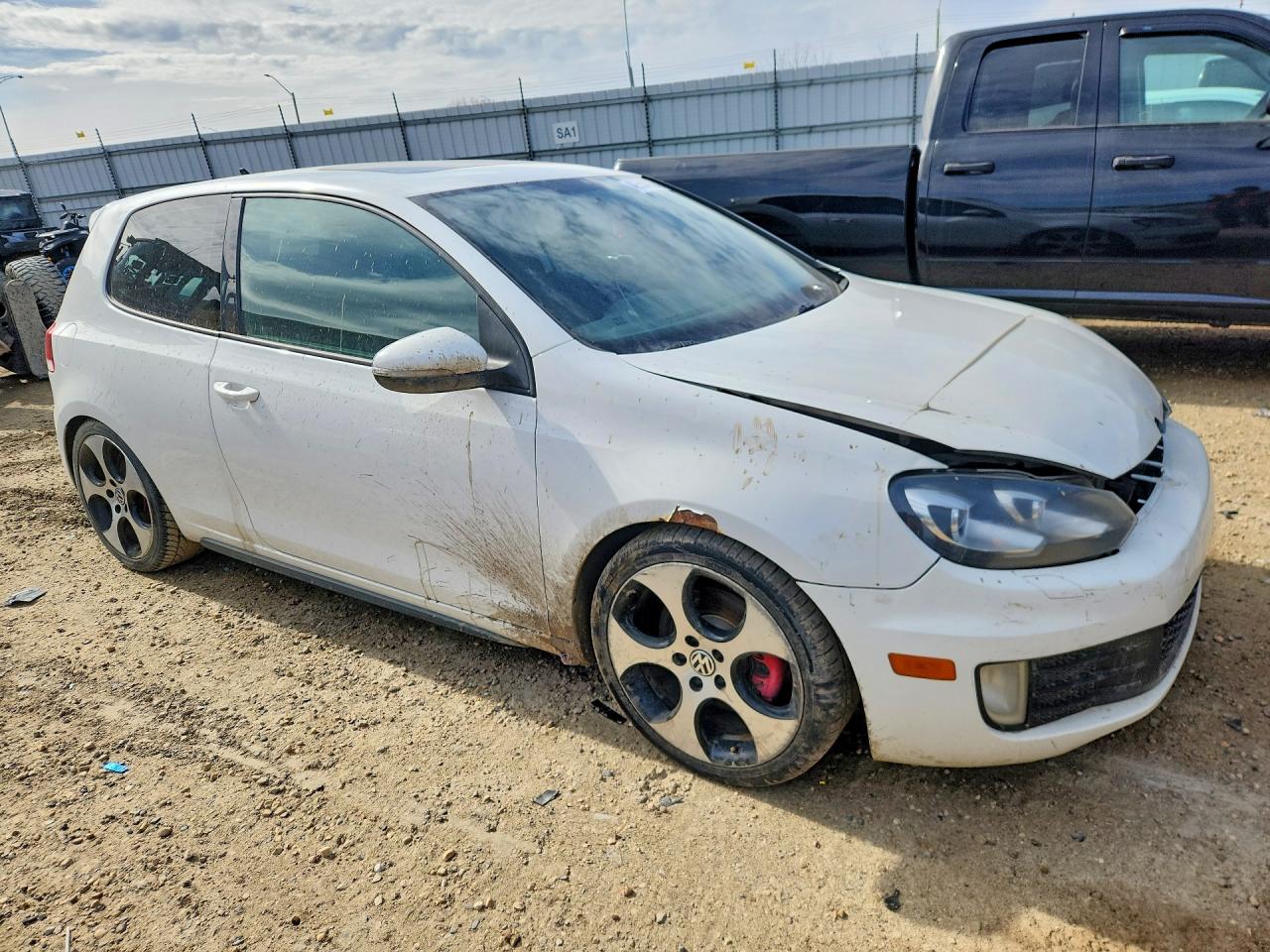 2010 Volkswagen Gti VIN WVWEV7AJ8AW395647 photo 4