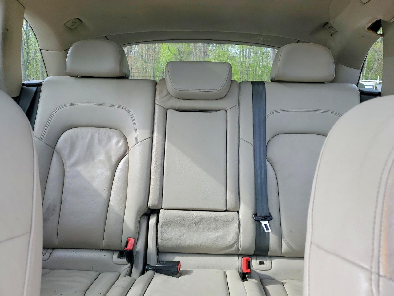 2011 Audi Q5 VIN WA1LFAFP6BA079851 photo 10