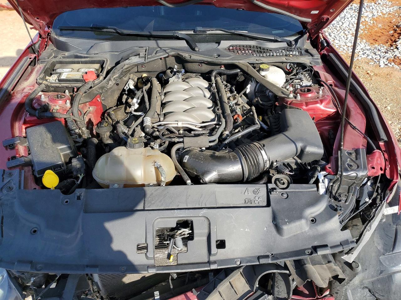 2018 Ford Mustang VIN 1FA6P8CF5J5153343 photo 11